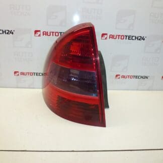 Vasen takavalo ulkopuoli Citroën C5 II 89032697 6350V3